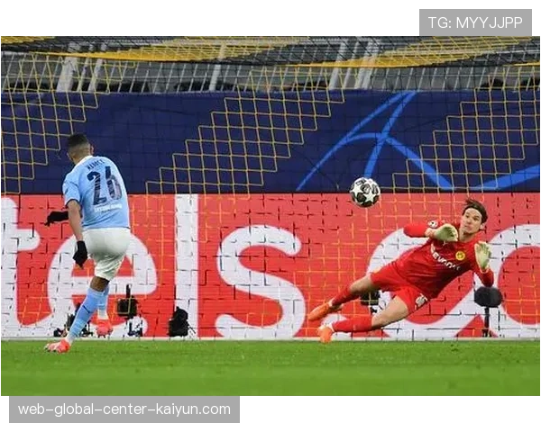 曼城控球压制力出现微妙松动 主动调整减少无效传导比例